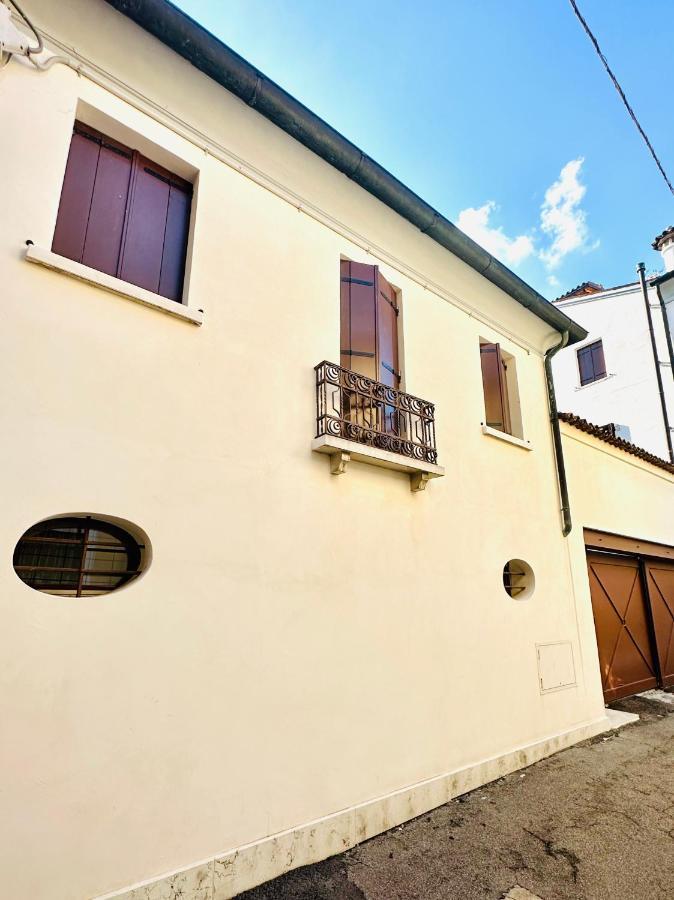 Ca' Degli Uberti Dimora Storica Appartement Treviso Buitenkant foto